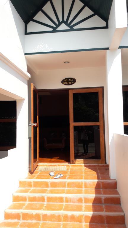 Jon Thaihouse Hua Hin Luaran gambar